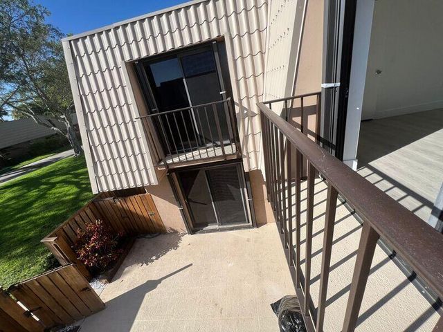 5714 57th Way, West Palm Beach, FL 33409