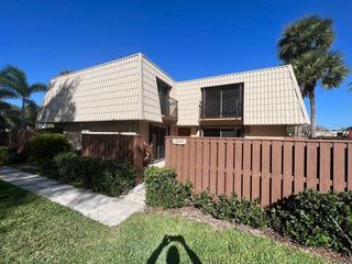 5714 57th Way, West Palm Beach, FL 33409