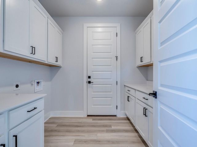 206 E Wonsley DR A, Austin, TX 78753