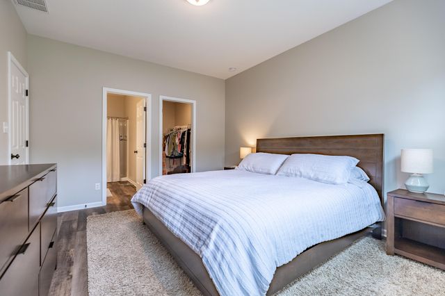 1633 Gustafson Avenue, Chesterton, IN 46304