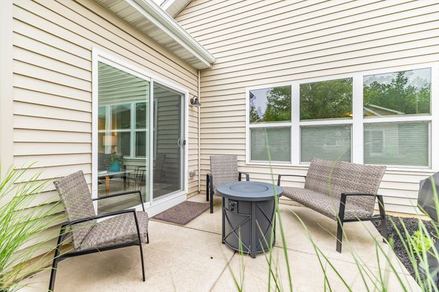 1633 Gustafson Avenue, Chesterton, IN 46304