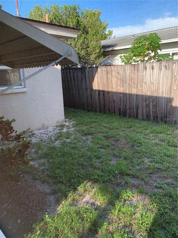 513 44TH AVENUE N, St Petersburg, FL 33703