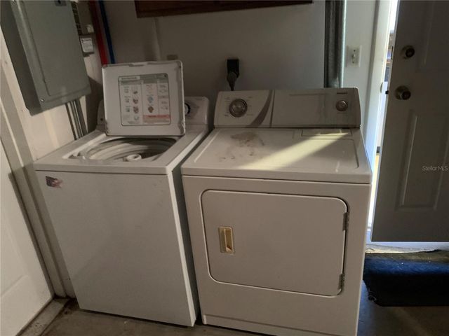 513 44TH AVENUE N, St Petersburg, FL 33703