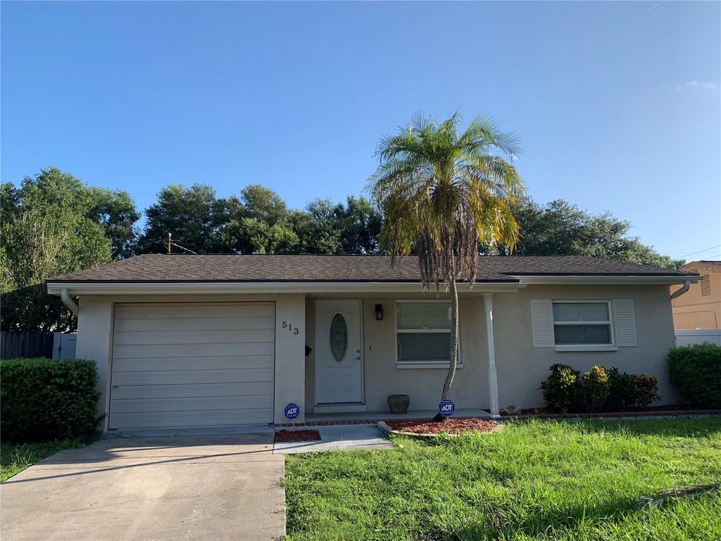 513 44TH AVENUE N, St Petersburg, FL 33703