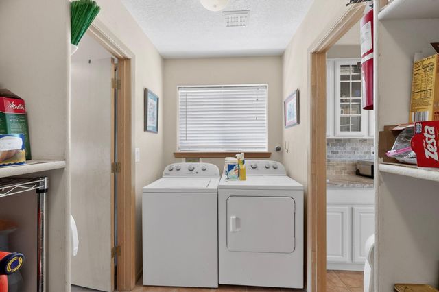 11005 Carreta Drive NW, Albuquerque, NM 87114