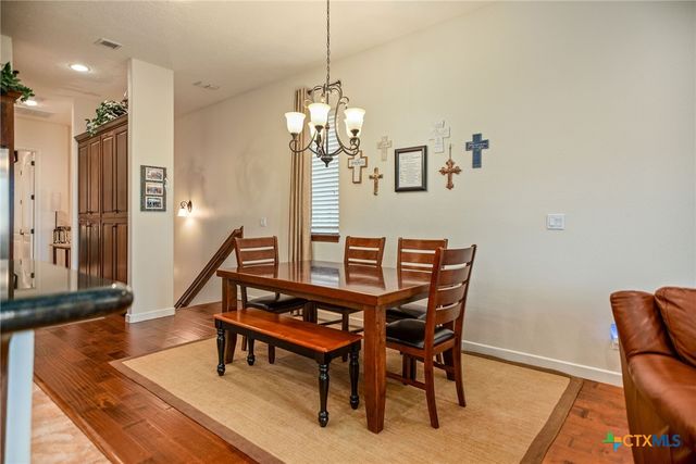 4 Lavaca Bay Place, Port Lavaca, TX 77979