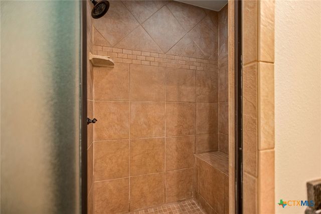 4 Lavaca Bay Place, Port Lavaca, TX 77979