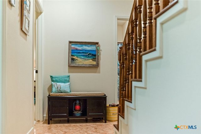 4 Lavaca Bay Place, Port Lavaca, TX 77979