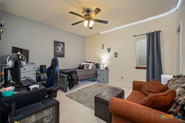 4 Lavaca Bay Place, Port Lavaca, TX 77979