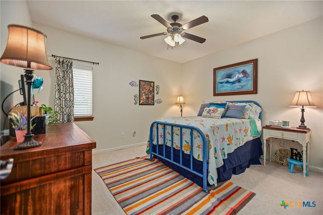 4 Lavaca Bay Place, Port Lavaca, TX 77979