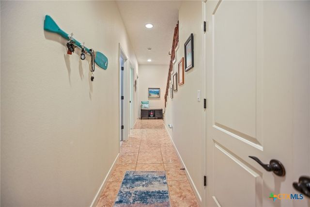 4 Lavaca Bay Place, Port Lavaca, TX 77979