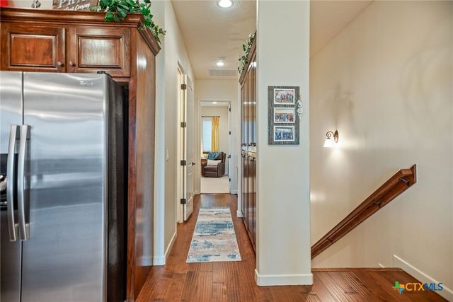 4 Lavaca Bay Place, Port Lavaca, TX 77979