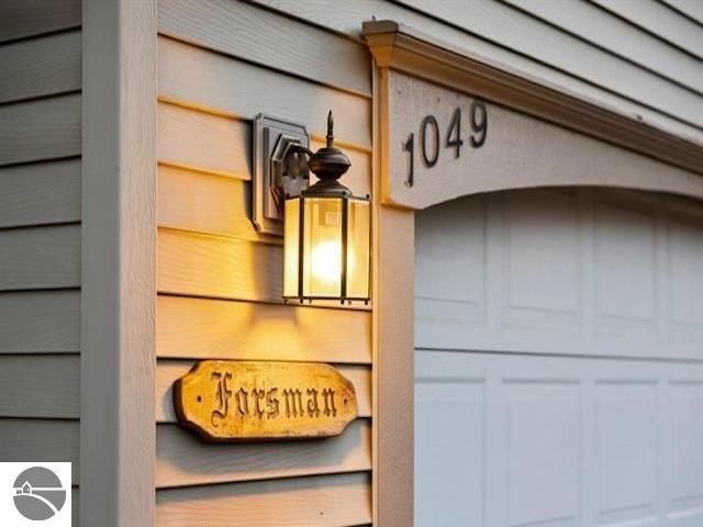 1049 Hemingway Lane, Traverse City, MI 49686
