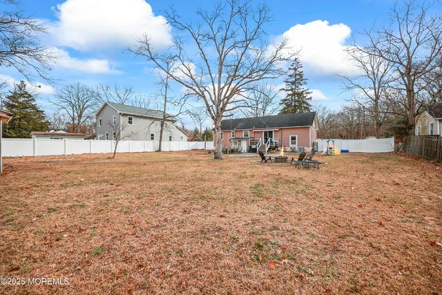 20 Ermack Street, Howell, NJ 07731