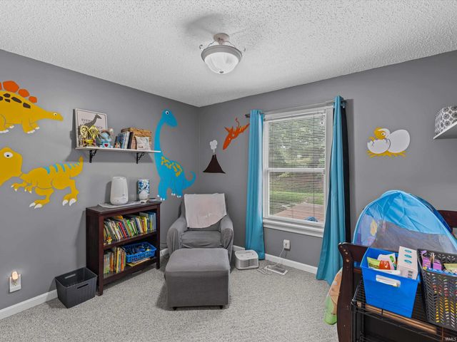 1219 Churchill Road, Evansville, IN 47725