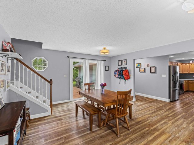 1219 Churchill Road, Evansville, IN 47725