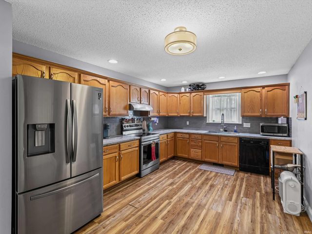 1219 Churchill Road, Evansville, IN 47725