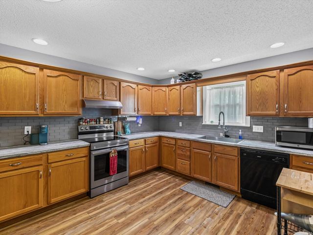 1219 Churchill Road, Evansville, IN 47725