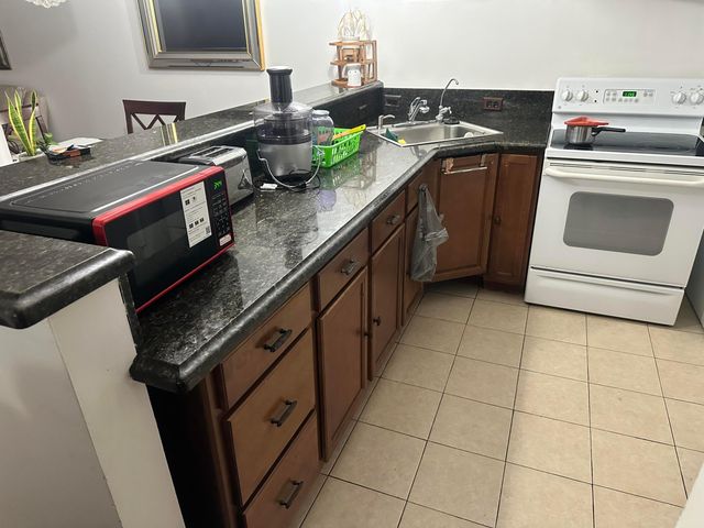 3170 HOLIDAY SPRINGS Boulevard 6-309, Margate, FL 33063