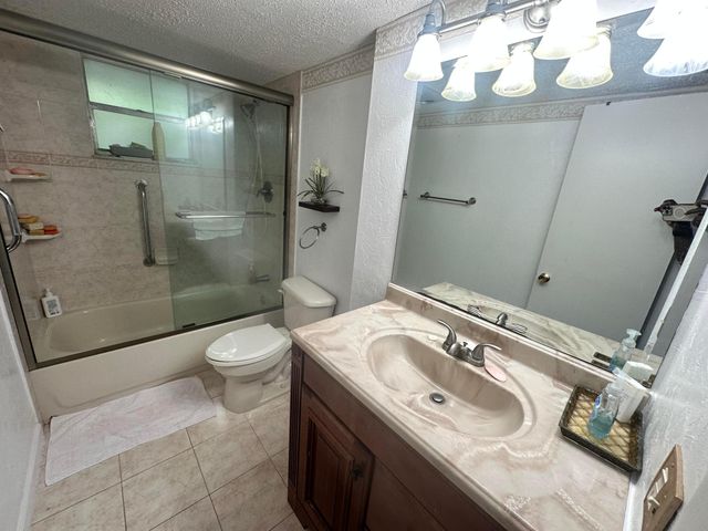 3170 HOLIDAY SPRINGS Boulevard 6-309, Margate, FL 33063