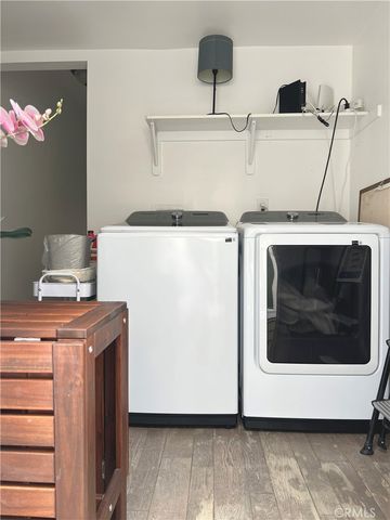 1011 W 20th, Los Angeles, CA 90007