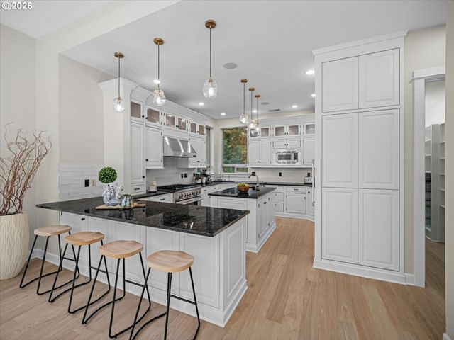 365 Nw 81ST Pl, Portland, OR 97229