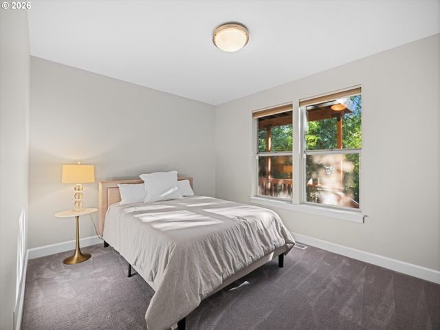 365 Nw 81ST Pl, Portland, OR 97229