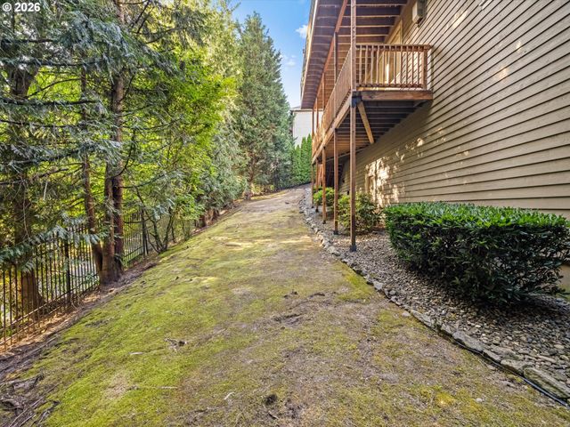 365 Nw 81ST Pl, Portland, OR 97229