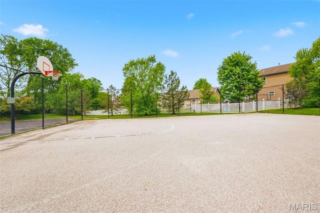 1202 Spring Creek Lane, O'fallon, MO 63368