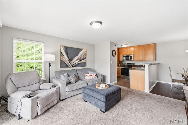 1202 Spring Creek Lane, O'fallon, MO 63368