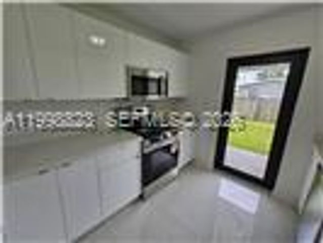 18700 SW 316 Terrace 18700, Homestead, FL 33030