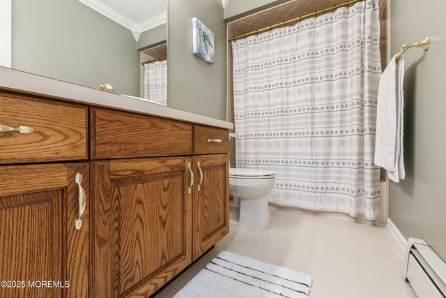 43 Stockport Drive, Toms River, NJ 08757