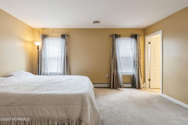 43 Stockport Drive, Toms River, NJ 08757