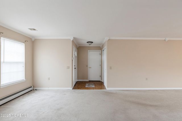 43 Stockport Drive, Toms River, NJ 08757