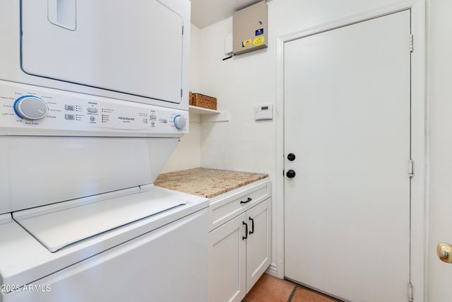 2610 W ROMLEY Road, Phoenix, AZ 85041