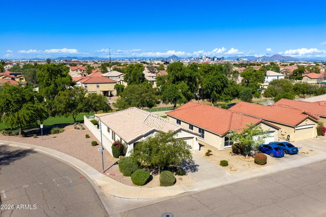 2610 W ROMLEY Road, Phoenix, AZ 85041
