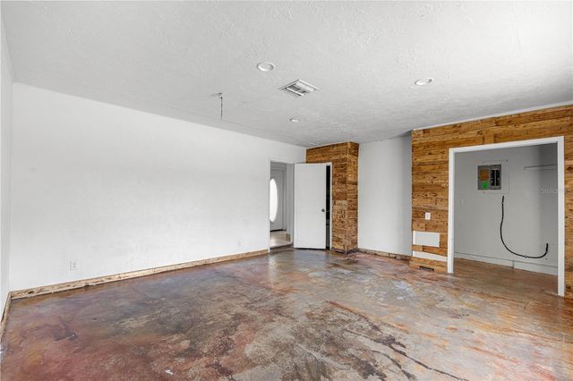 5721 SE 21ST LANE, Ocala, FL 34480