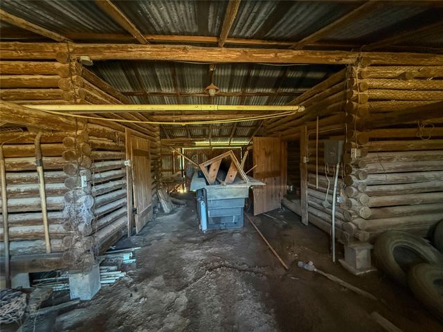 15184 Fm 92, Spurger, TX 77660