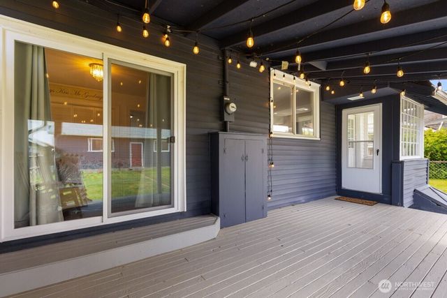 3840 Fawcett Avenue, Tacoma, WA 98418