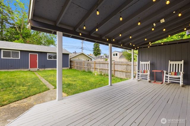 3840 Fawcett Avenue, Tacoma, WA 98418