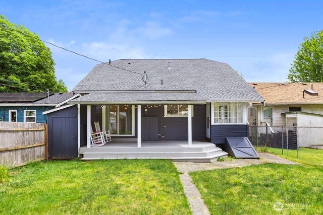3840 Fawcett Avenue, Tacoma, WA 98418