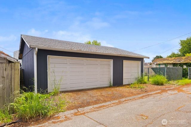 3840 Fawcett Avenue, Tacoma, WA 98418