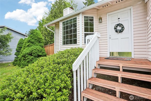 12515 NE 107th Place, Kirkland, WA 98033