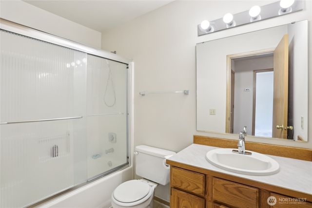 12515 NE 107th Place, Kirkland, WA 98033