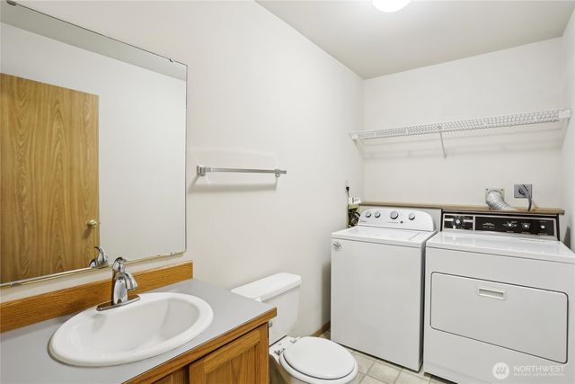 12515 NE 107th Place, Kirkland, WA 98033