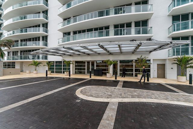 3100 N Ocean Drive 1501, Singer Island, FL 33404