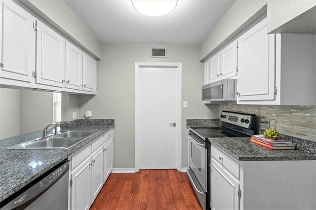 6417 Cedar Bend Court B, Mobile, AL 36608