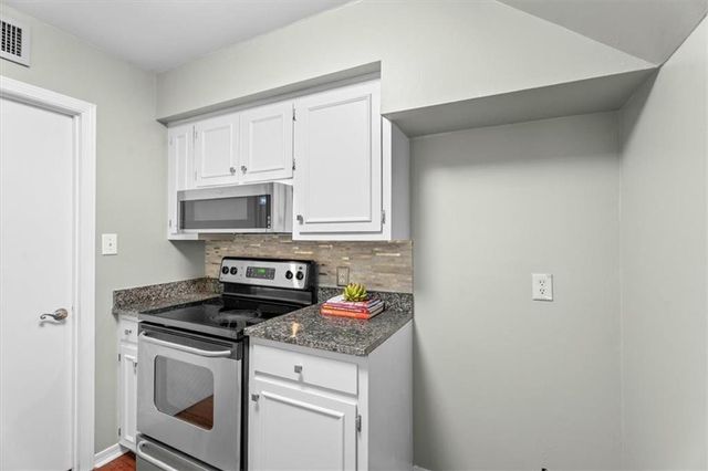 6417 Cedar Bend Court B, Mobile, AL 36608