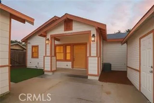 1350 E 8th, Long Beach, CA 90813