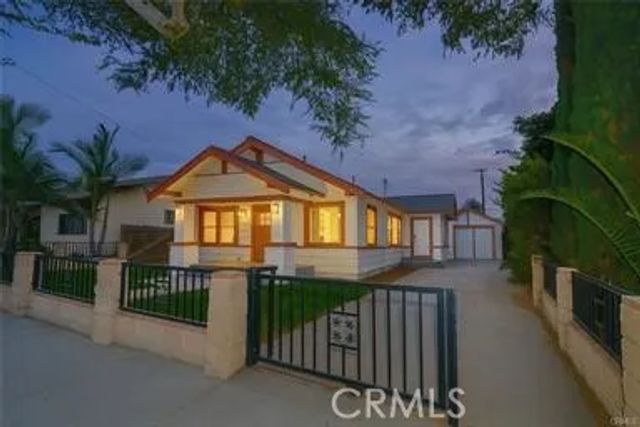 1350 E 8th, Long Beach, CA 90813